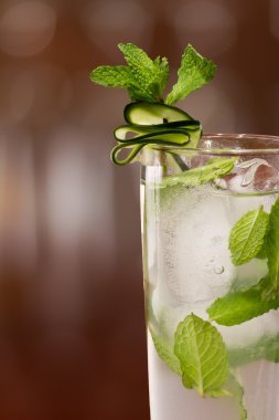 Salatalık mojito