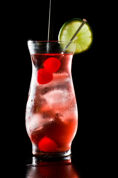 Cocktail rosso frizzante — Foto Stock