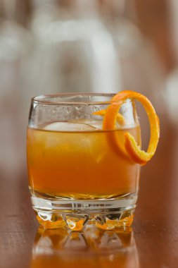 -buzlu Portakal likörü