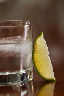 -Buzlu Gümüş tekila