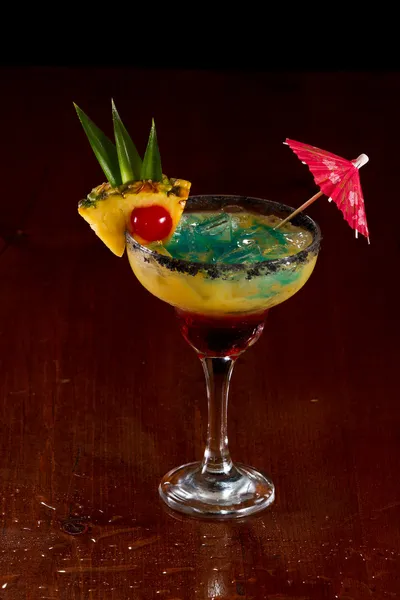Tropisk cocktail — Stockfoto