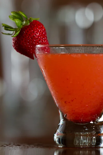 Strawberry martini — Stock Photo, Image