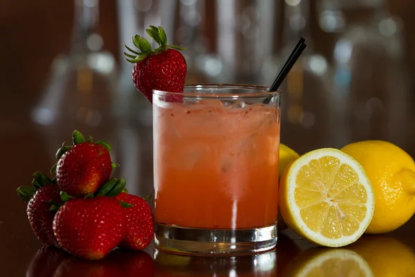 Strawberry lemonade — Stock Photo, Image