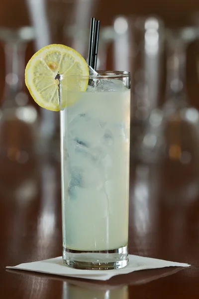 Vodka and lemonade — Stock Photo, Image