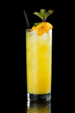 Organik portakal suyu