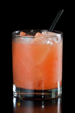 yakut kırmızı üzüm meyve suyu