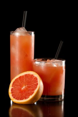 yakut kırmızı üzüm meyve suyu