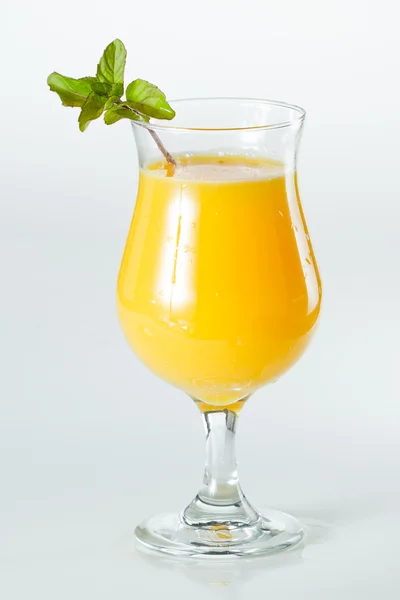 Frischer Orangensaft — Stockfoto