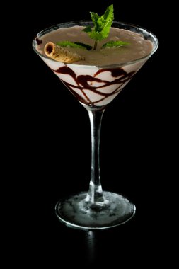 Çikolatalı martini