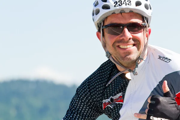 Arndt Peachthold w kolarskim Coeur d' Alene Ironman — Zdjęcie stockowe