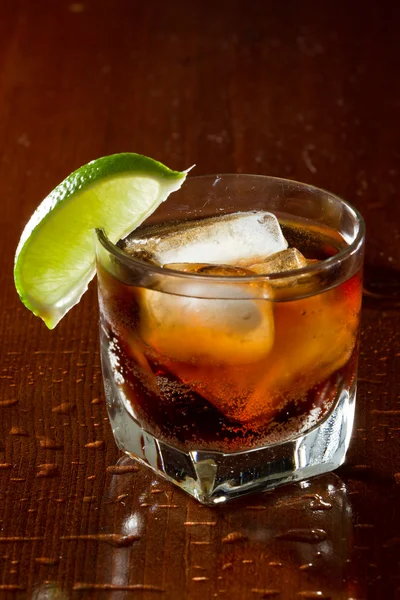 Rum and cola — Stock Photo, Image