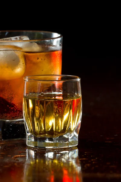Rum and cola — Stock Photo, Image