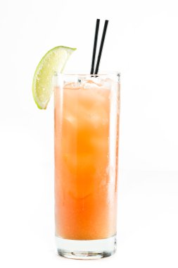 Madras, votka, kızılcık ve portakal suyu