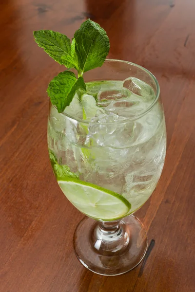 Klasyczne mojito — Zdjęcie stockowe