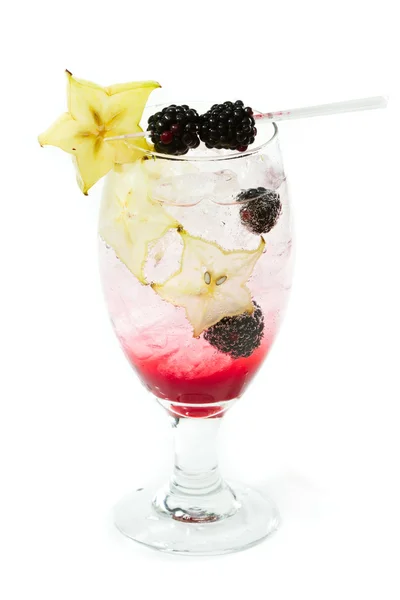 Cocktail met vers fruit — Stockfoto