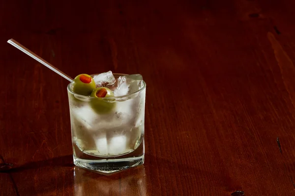 Špinavé vodku s martini — Stock fotografie