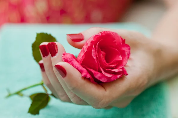 Manicure close-up — Stockfoto