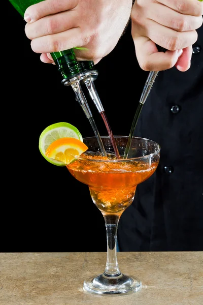 Pouring a margarita — Stock Photo, Image