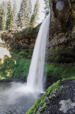 Gümüş Gölü düşüyor