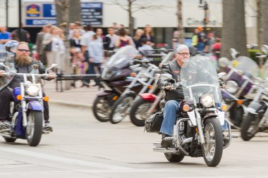 motosiklet yarışı 