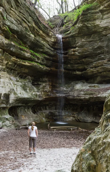 Chute d'eau du canyon St. Louis — Photo