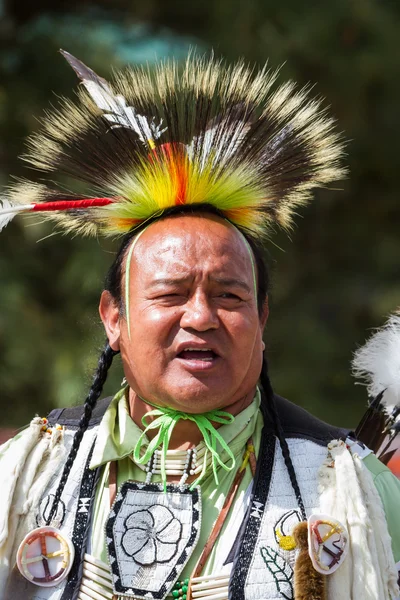 Native American performer — Stock Photo, Image
