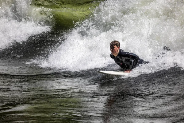 Koskia Idaho Usa Czerwca 2022 Surfer Korzystający Rurociągu Rzece Lochsa — Zdjęcie stockowe
