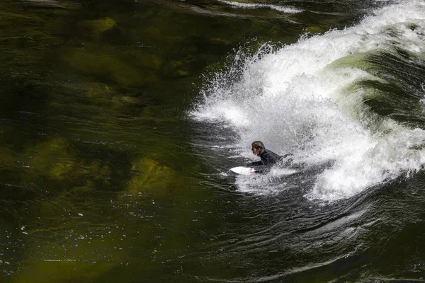 Koskia Idaho Usa Czerwca 2022 Surfer Korzystający Rurociągu Rzece Lochsa — Zdjęcie stockowe