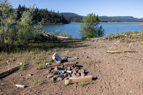 Prospect Oregon Usa July 2022 Trash Left Campers Lost Creek — Stock Photo, Image