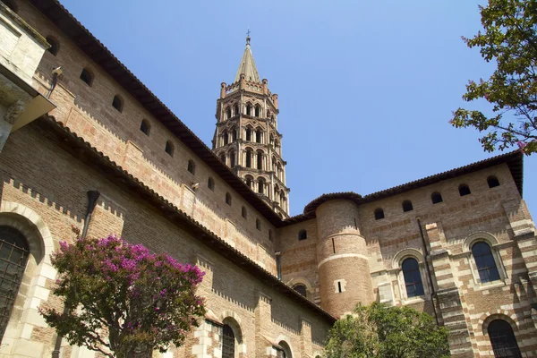 Toulouse bascilica van st. sernin — Stockfoto