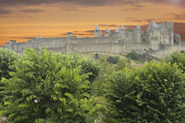 Carcassonne contra o céu dramático — Fotografia de Stock