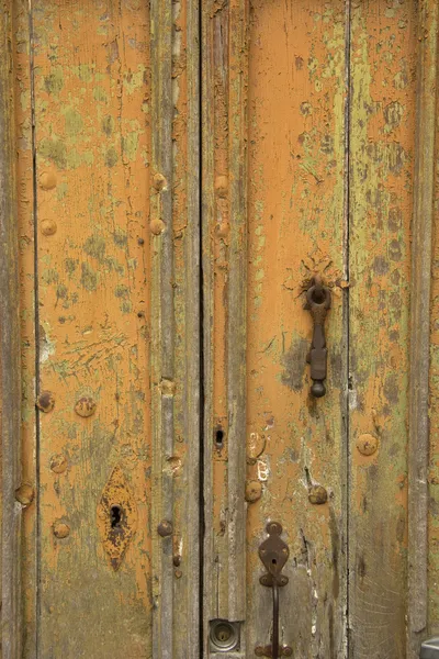 Grunge porta di sfondo — Foto Stock