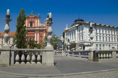 Üçlü köprü ljubljana