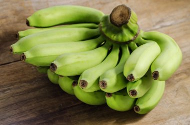 bir salkım muzu ahşap tablo