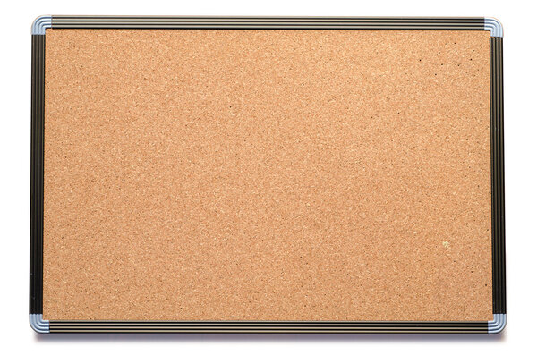 Пробковая доска с деревянной рамой (изолированная
)
