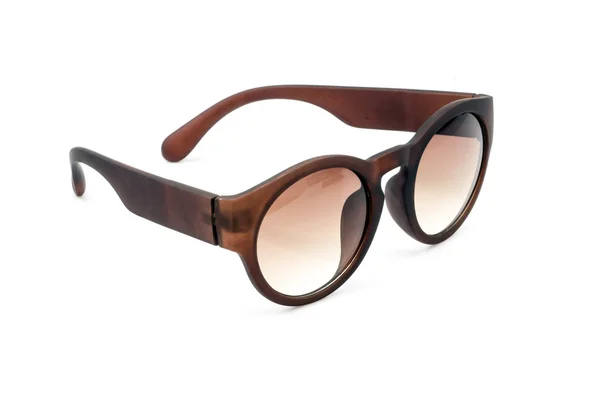 Lunettes de soleil vintage rétro marron isolées sur blanc — Photo