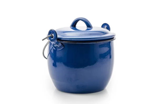 Blue cooking pot isolated on white: Clipping path included — стоковое фото