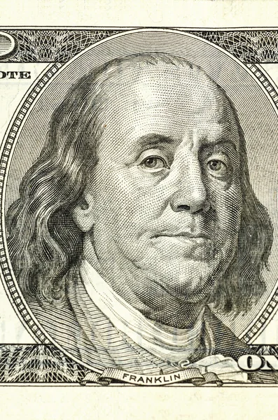 Portrét benjamin franklin na sto dolarové bankovky — Stock fotografie