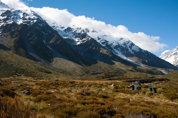 Bela vista e glaciar no Parque Nacional Mount Cook, South Island, Nova Zelândia — Fotografia de Stock