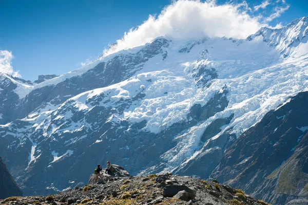 Gyönyörű kilátás a Mount Cook Nemzeti Park South Island, Új-Zéland gleccser séta során — Stock Fotó