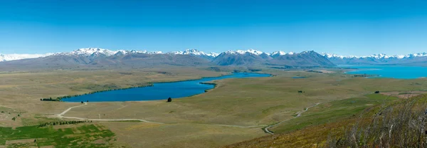 Prachtige panoramisch uitzicht en landschap wanneer zien vanaf bovenkant van mout john, Zuid eiland, Nieuw-Zeeland — Stockfoto