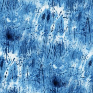 Beyaz ipeğin üzerindeki çivit rengi kusursuz kravat boyası deseni. El boyası kumaşlar - nodüler batik. Shibori boyaması.. 