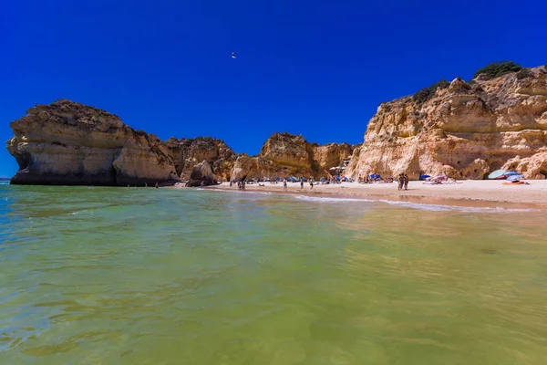 Widok Lotu Ptaka Plażę Praia Dos Tres Irmaos Alvor Algarve — Zdjęcie stockowe