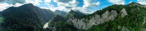 Panorama Tre Kronorna Massif Över Dunajec River Pieniny Bergsområde Norr — Stockfoto