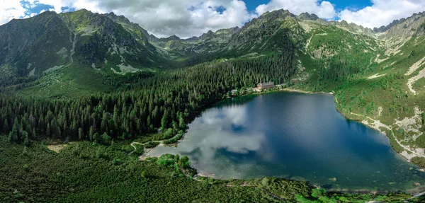 Panoramisch Uitzicht Poprad Lake Popradske Pleso Een Beroemde Bestemming Hoge — Stockfoto