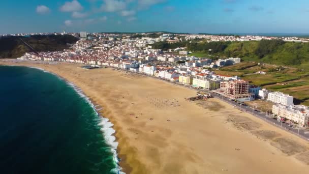 Vista Aérea Drone Nazare Portugal Cidade Oceano Praia — Vídeo de Stock