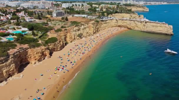 Vistas Panorâmicas Drones Aéreos Praia Nova Praia Nossa Algarve Portugal — Vídeo de Stock