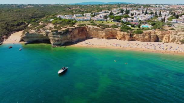 Flygdrönare Panoramautsikt Över Praia Nova Och Praia Nossa Algarve Portugal — Stockvideo