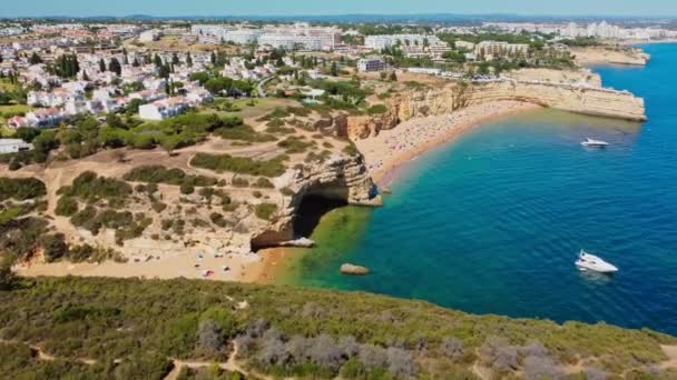 Vistas Panorâmicas Drones Aéreos Praia Nova Praia Nossa Algarve Portugal — Vídeo de Stock