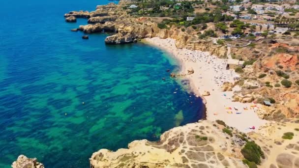 Vista Aérea Increíble Playa Praia Dos Paradinha Albufeira Algarve Portugal — Vídeos de Stock